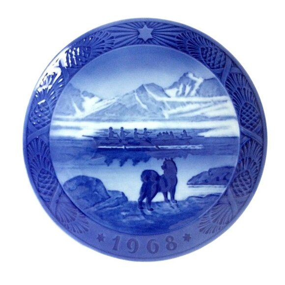 Royal Copenhagen 1968 Christmas Plate The Last Umiak By Kai Lange Denmark - Picture 1 of 4